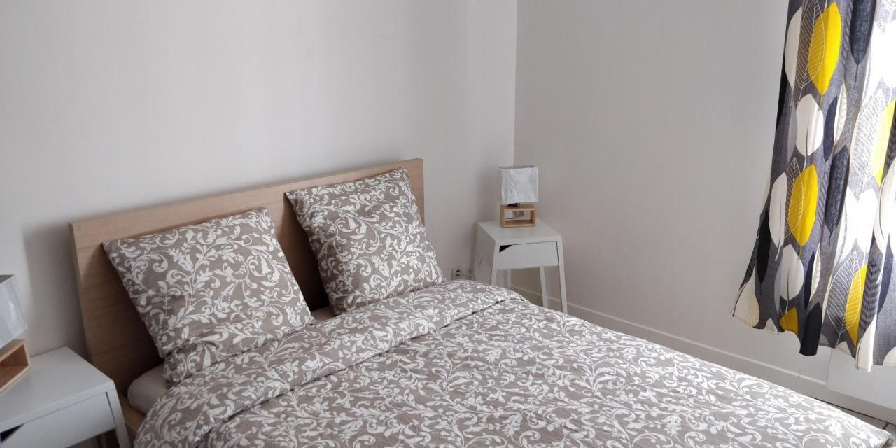 Modern 1 Bedroom Apartment Near The Metro. Ivry-sur-Seine Kültér fotó