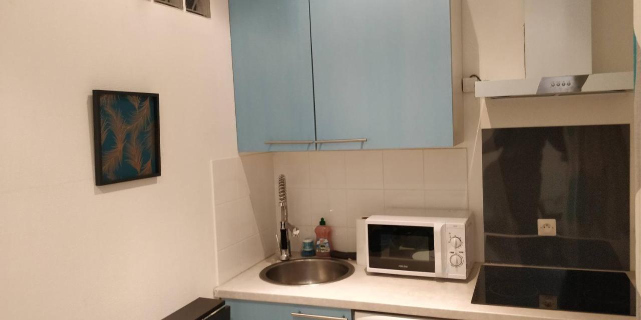 Modern 1 Bedroom Apartment Near The Metro. Ivry-sur-Seine Kültér fotó