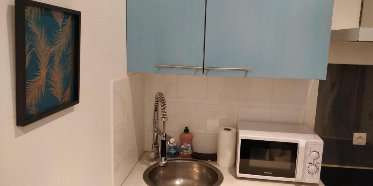 Modern 1 Bedroom Apartment Near The Metro. Ivry-sur-Seine Kültér fotó
